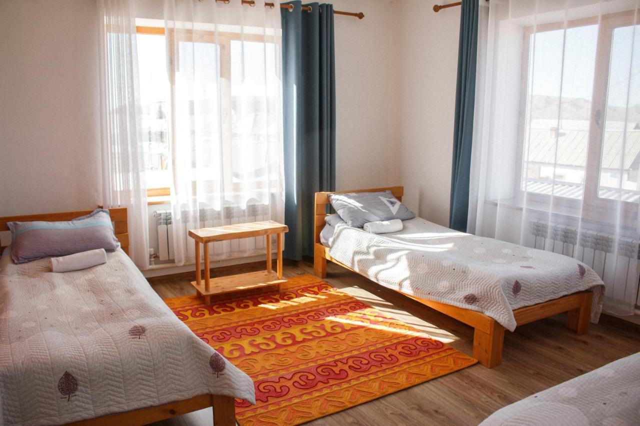 Guest House Altyn Oimok Bokonbayevo Ngoại thất bức ảnh