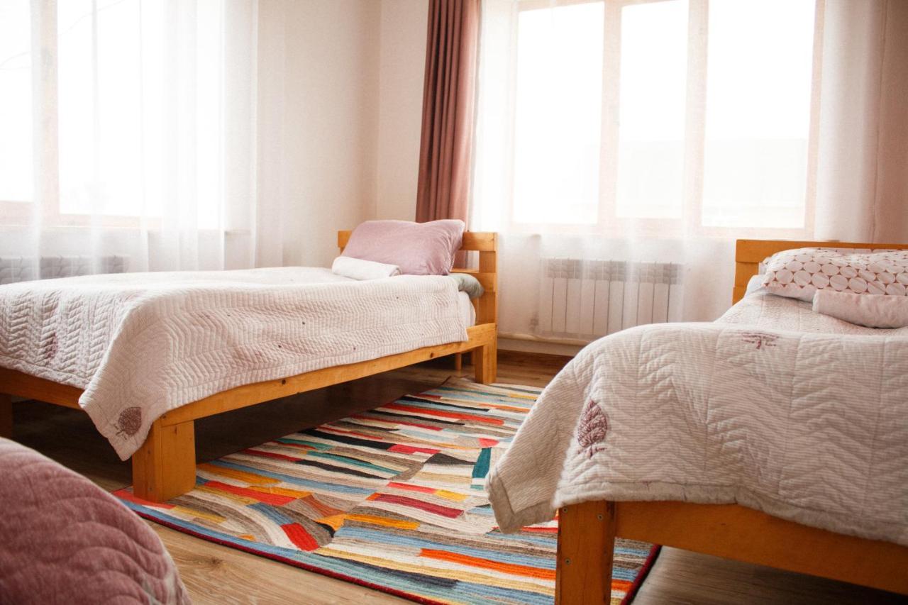 Guest House Altyn Oimok Bokonbayevo Ngoại thất bức ảnh