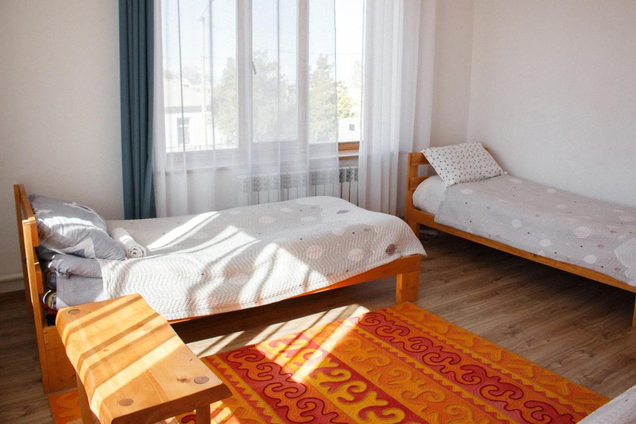 Guest House Altyn Oimok Bokonbayevo Ngoại thất bức ảnh