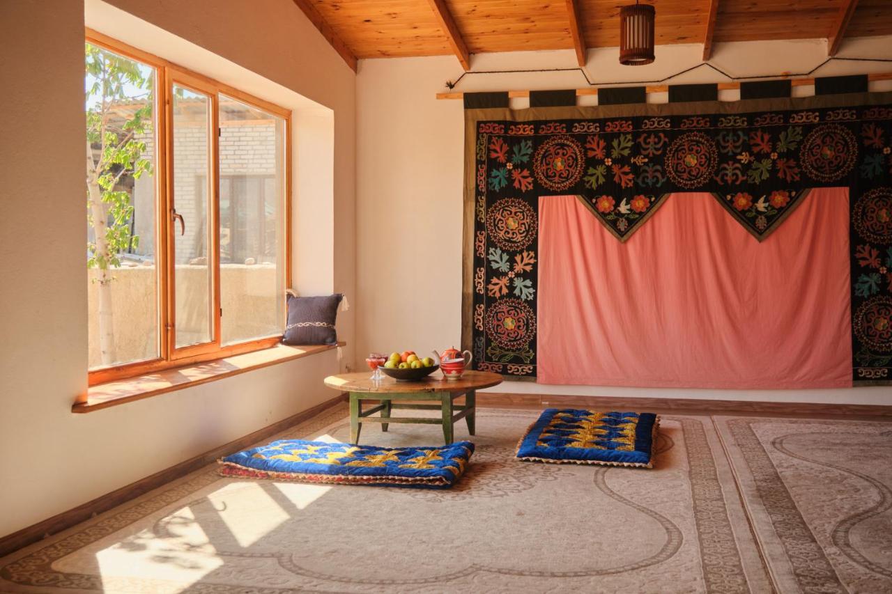 Guest House Altyn Oimok Bokonbayevo Ngoại thất bức ảnh